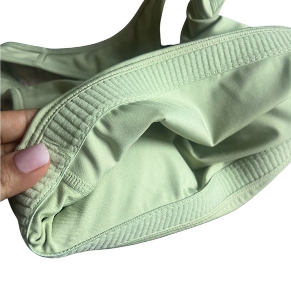 Nike Dri-FIT Racerback Sports Bra β Mint Green β Medium β Excellent Condition! - Picture 4 of 6